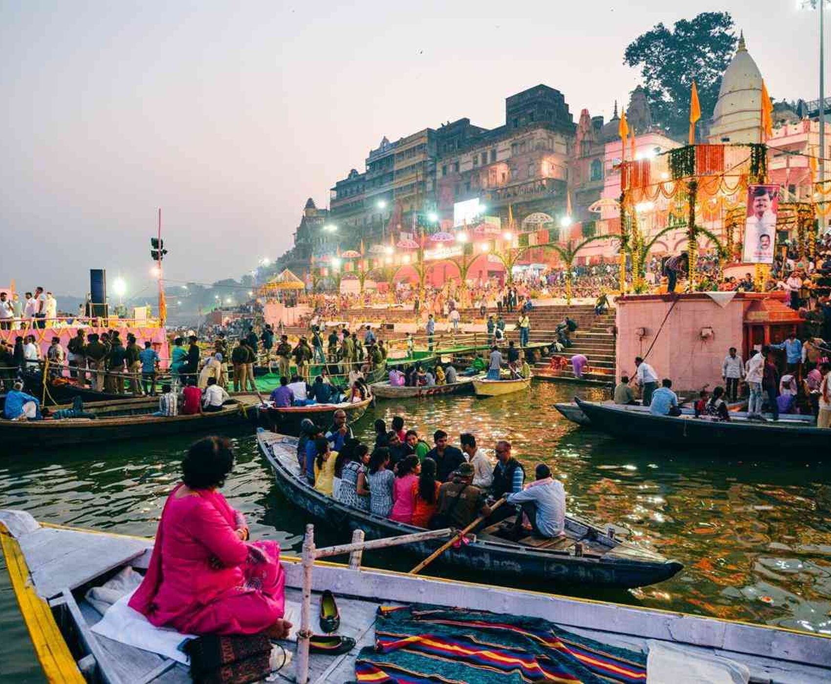 ANTALYA ÇIKIŞLI  HİNDİSTAN & NEPAL & SRİ LANKA