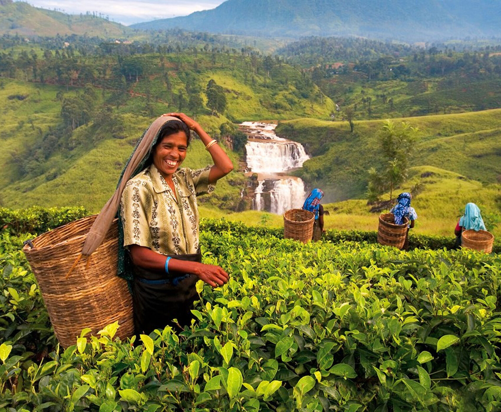 ANTALYA ÇIKIŞLI  HİNDİSTAN & NEPAL & SRİ LANKA