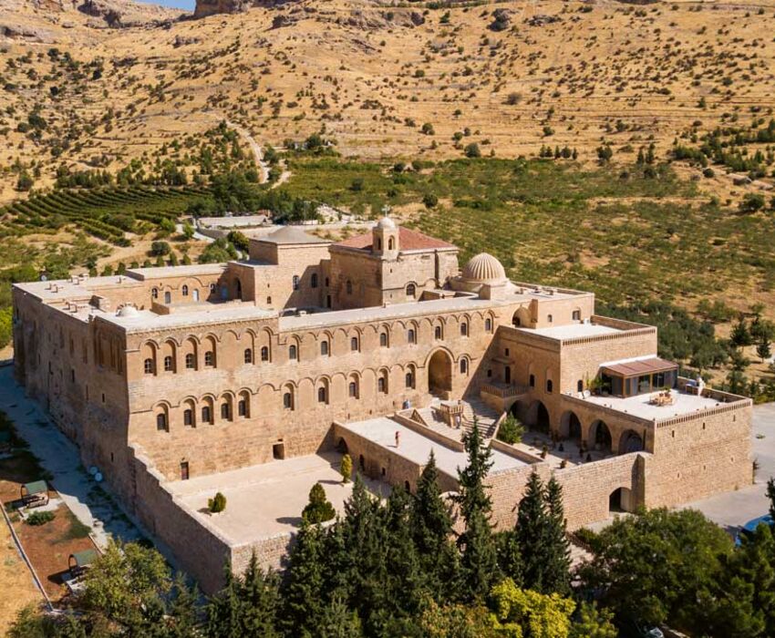 UÇAKLI MARDİN GÖBEKLİTEPE NEMRUT TURU