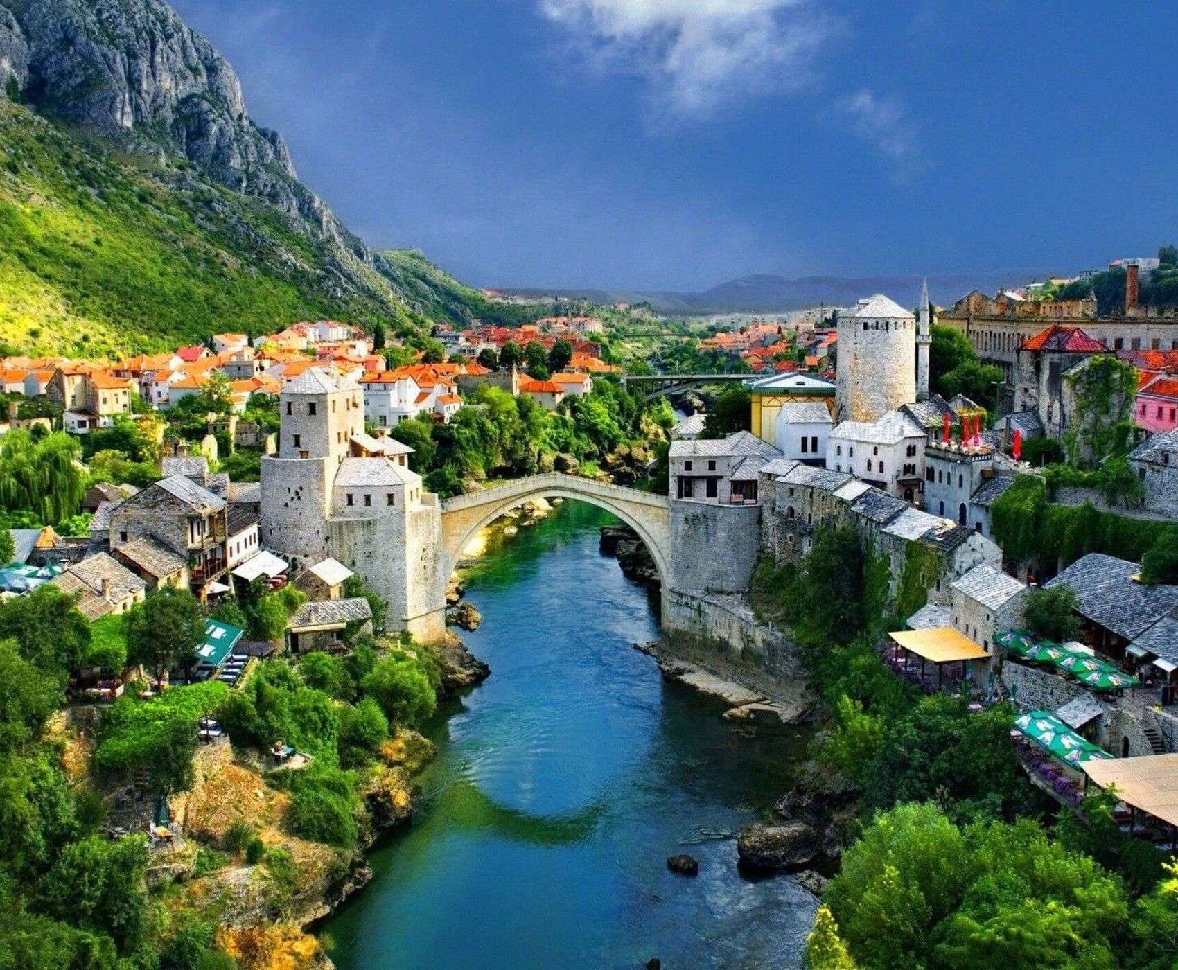 VİYA BALKAN Sun Express HY ile Büyük Balkan Turu 6 Ülke Antalya - Vizesiz